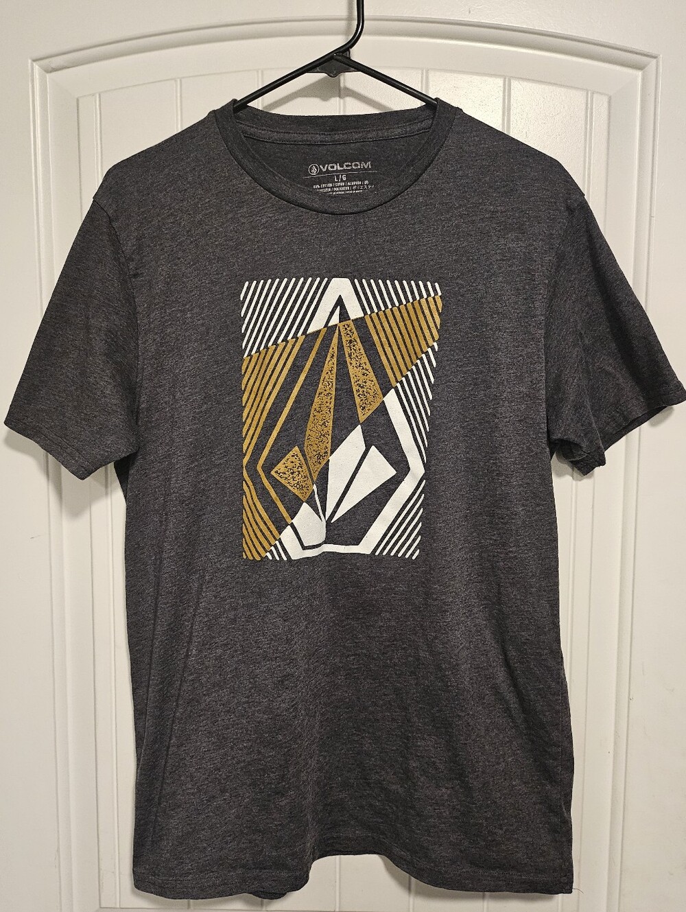 Volcom Men’s Charcoal Short-Sleeve Graphic Tee with Yellow Accent